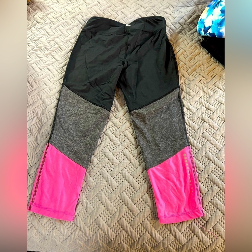 Leggings​​​​ - Picture 3 of 4